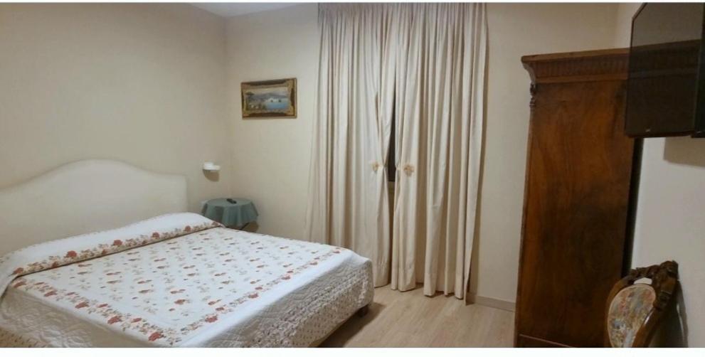 Toledo'S Rambla Casa Vacanze نابولي المظهر الخارجي الصورة